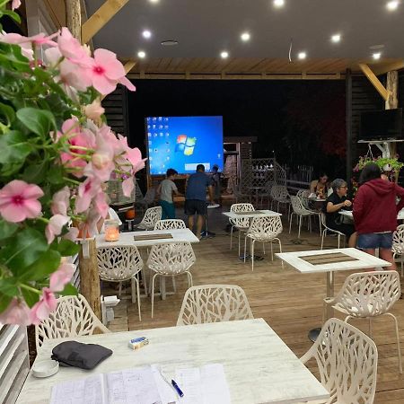 Albanian Garden Hotel Gjilek Ngoại thất bức ảnh