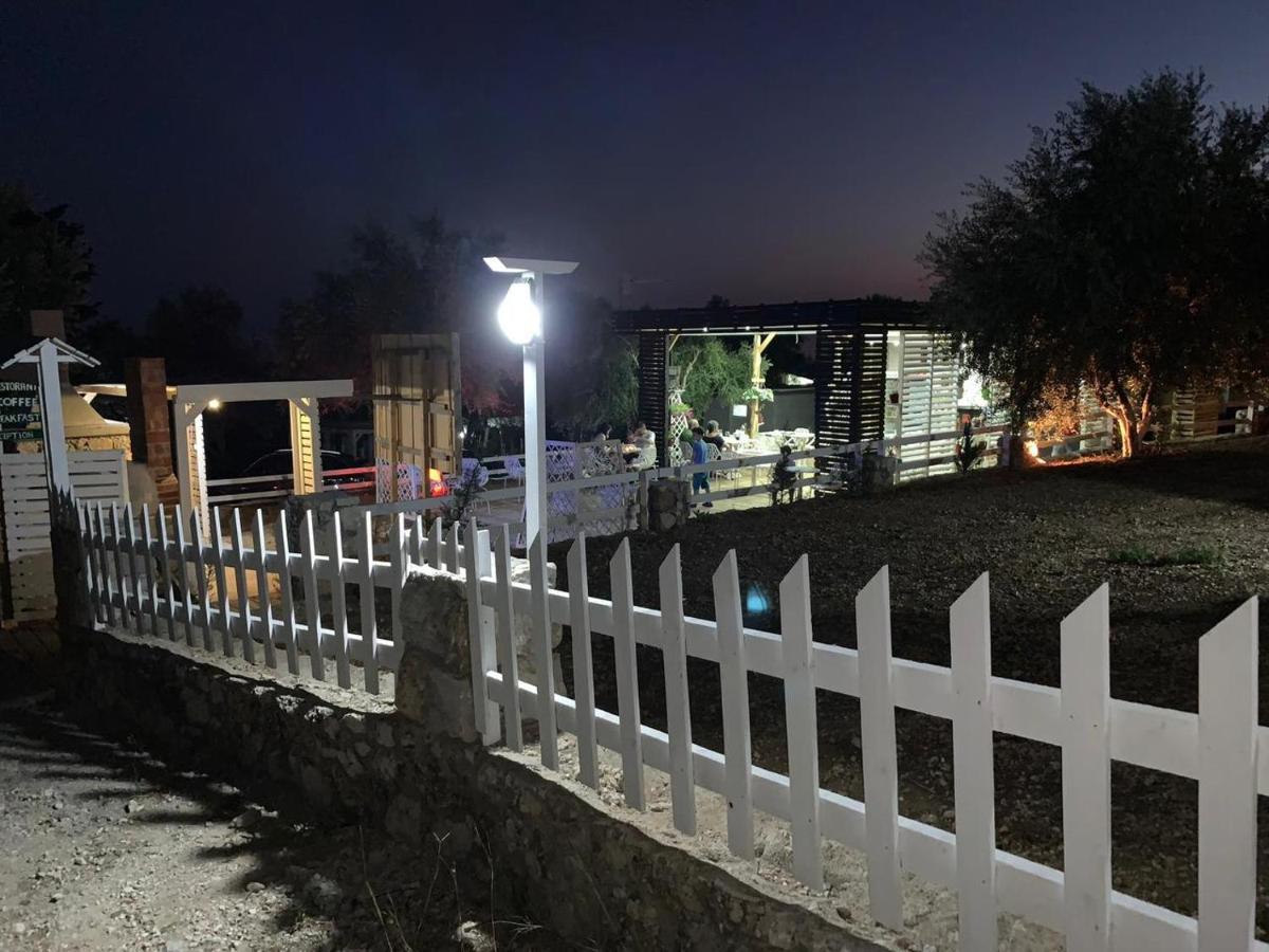 Albanian Garden Hotel Gjilek Ngoại thất bức ảnh
